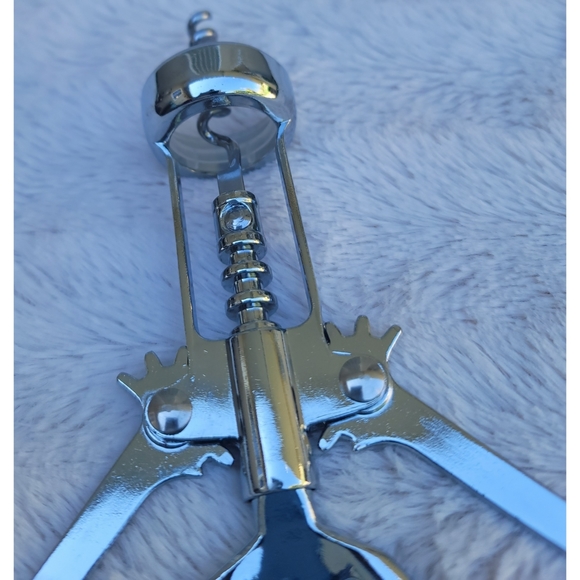Wing Corkscrew Silver Wine Opener and Bottle Opener - Picture 11 of 16